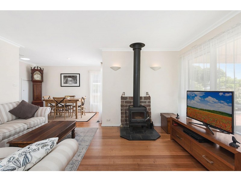 15 Anzac Avenue, Leopold VIC 3224