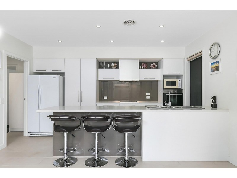 1/24 St David Street, Rippleside VIC 3215