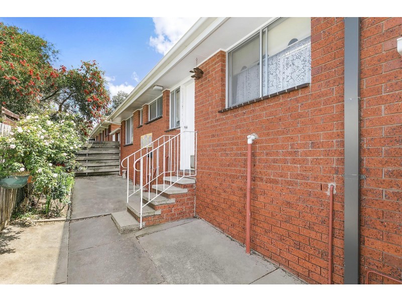 2/15 Bostock Avenue, Manifold Heights VIC 3218