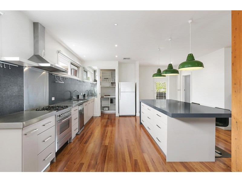 19 Fraser Street, Herne Hill VIC 3218