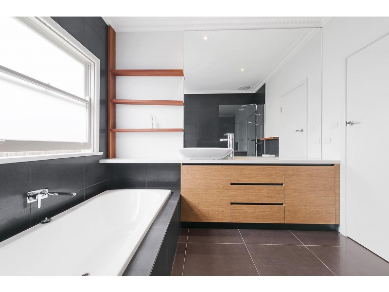 19 Fraser Street, Herne Hill VIC 3218