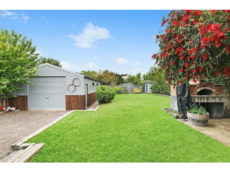 19 Fraser Street, Herne Hill VIC 3218