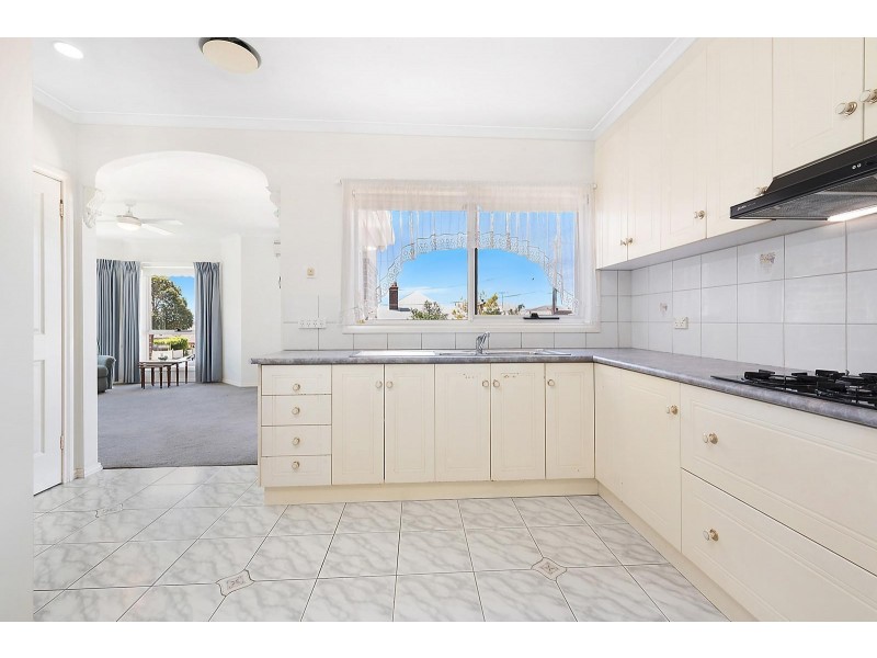 49 Roslyn Road, Belmont VIC 3216