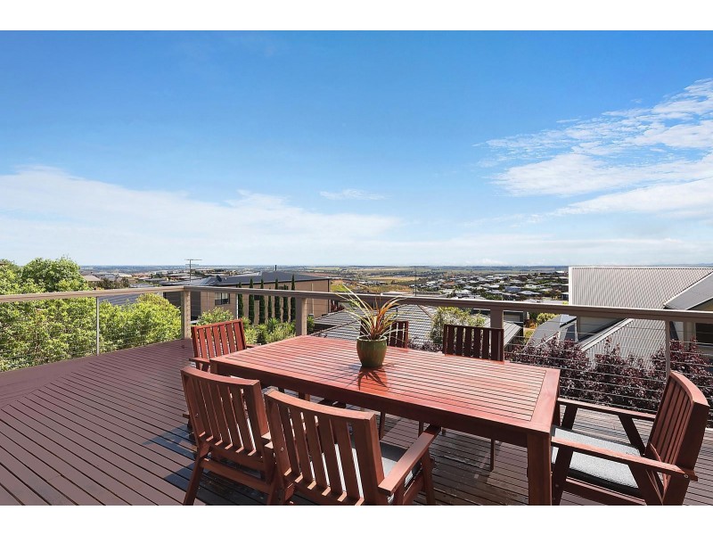 3 Cobb Court, Highton VIC 3216