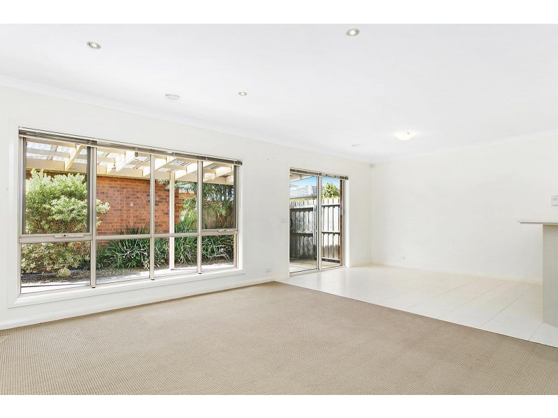 1/156 Church Street, Hamlyn Heights VIC 3215