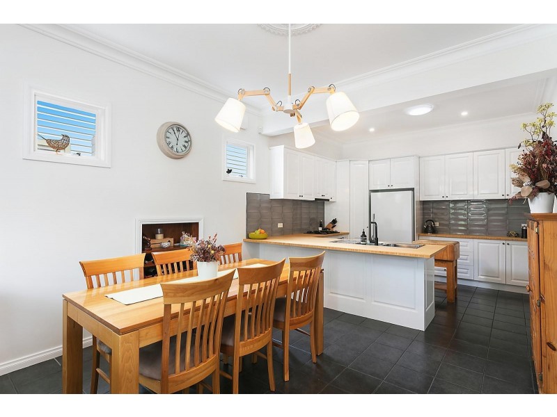 82 Fitzroy Street, Geelong VIC 3220