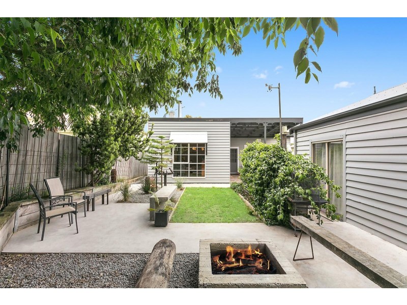 82 Fitzroy Street, Geelong VIC 3220