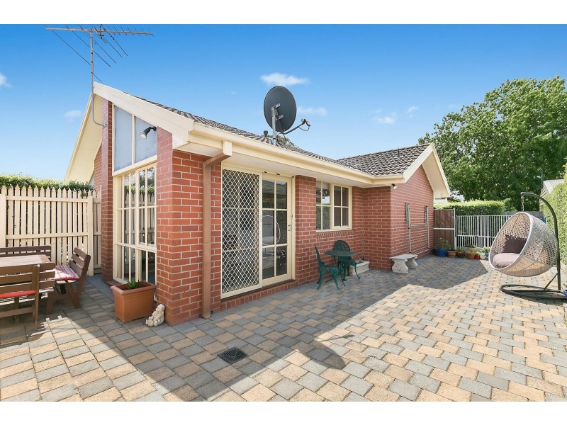 2 Trixia Place, Leopold VIC 3224