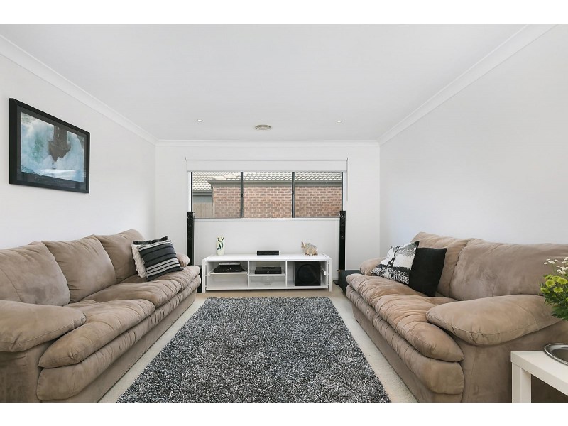 17 Curtain Drive, Leopold VIC 3224