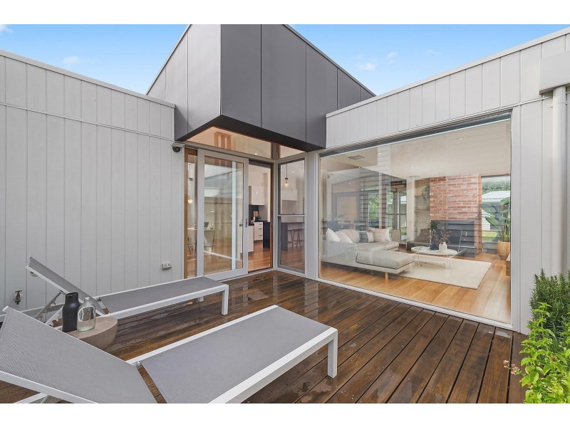 57 Lawton Avenue, Geelong West VIC 3218