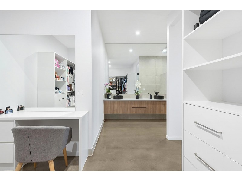 73 Highland Way, Highton VIC 3216