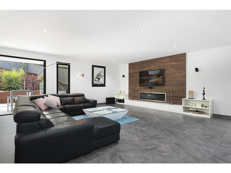 46 Victory Way, Highton VIC 3216