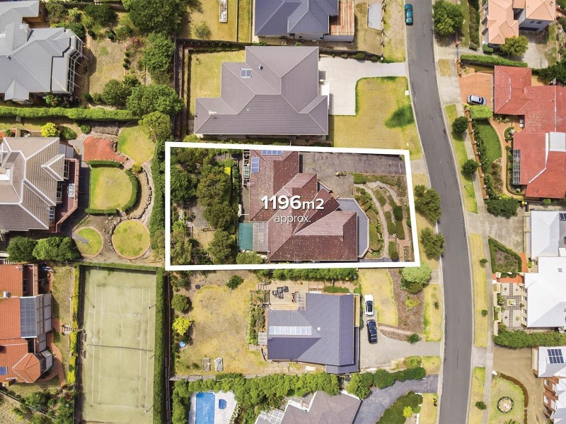 18 Grosvenor Drive, Wandana Heights VIC 3216