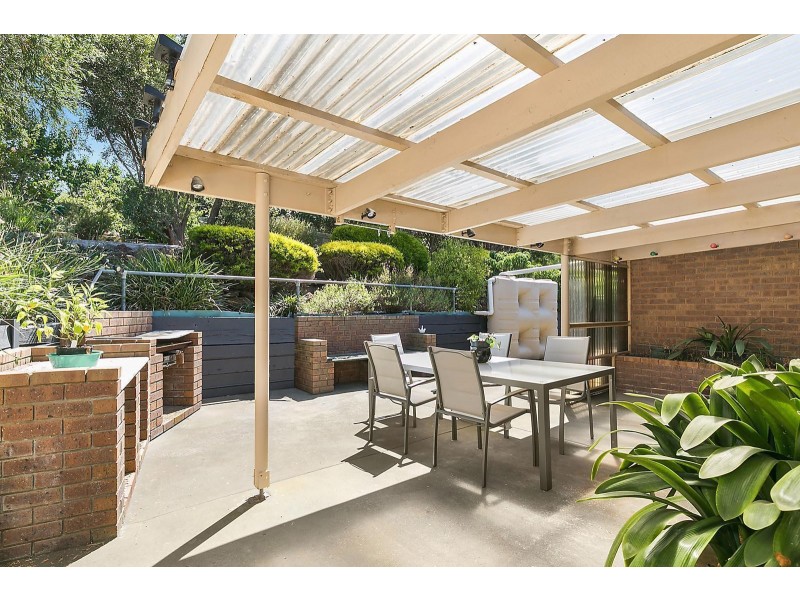 18 Grosvenor Drive, Wandana Heights VIC 3216