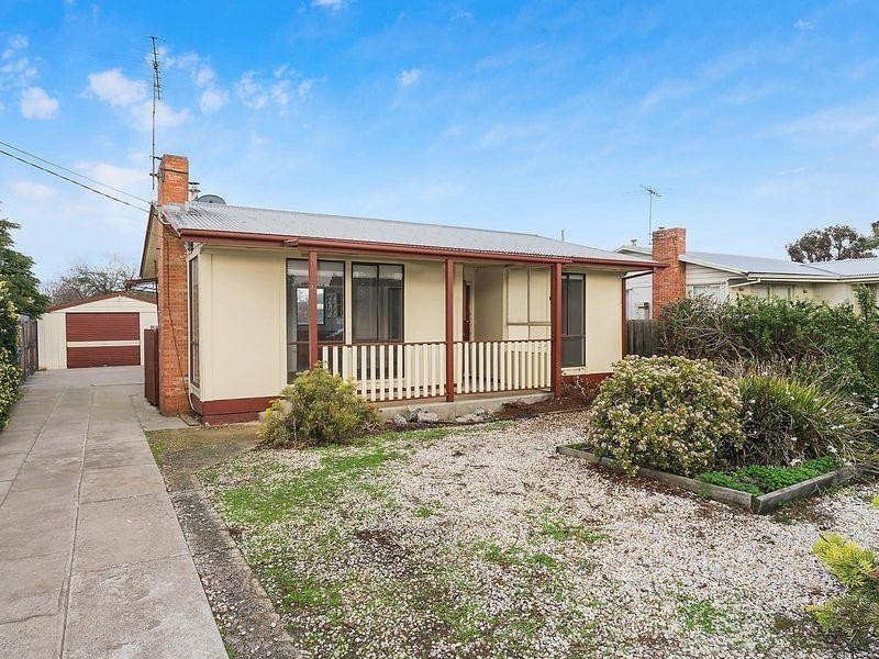 13 Kalinga Street, Norlane VIC 3214