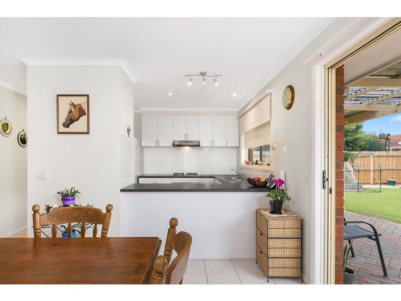 2/6 Verdal Court, Grovedale VIC 3216