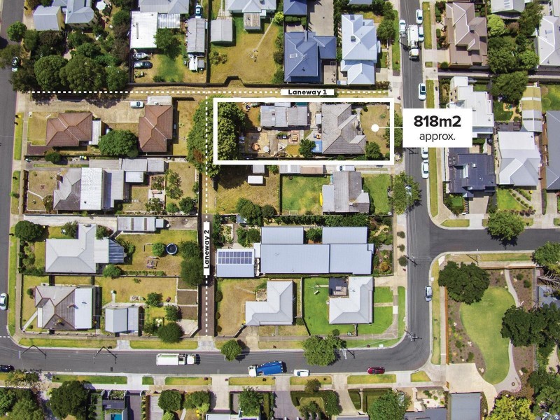 1C Carmichael Avenue, Newtown VIC 3220