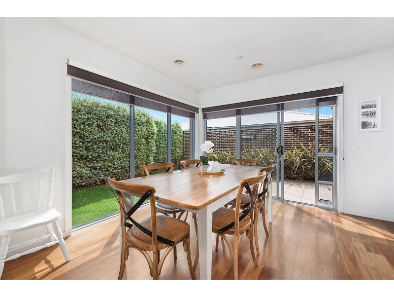 2/4 Belfast Street, Newtown VIC 3220