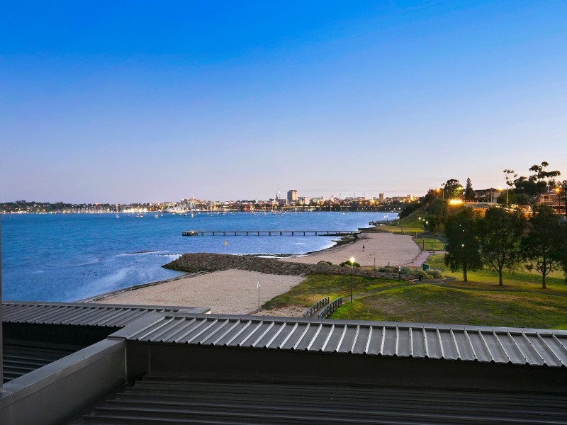 17 Lumb Place, Rippleside VIC 3215