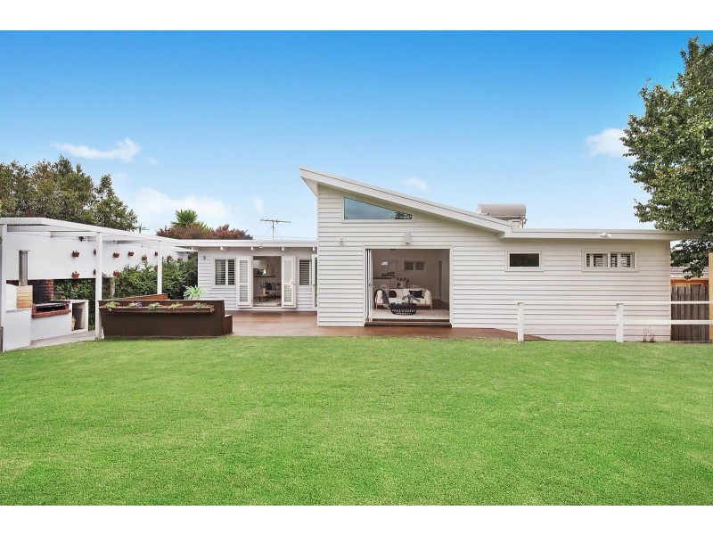 37 Bonsey Road, Highton VIC 3216