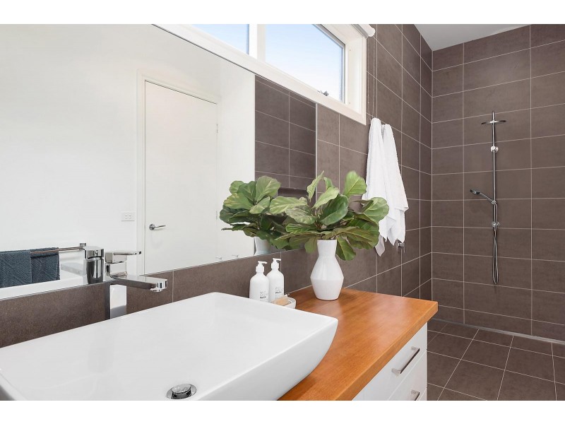 93 Britannia Street, Geelong West VIC 3218