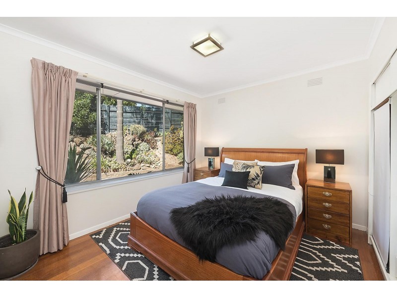 24 Victoria Terrace, Belmont VIC 3216