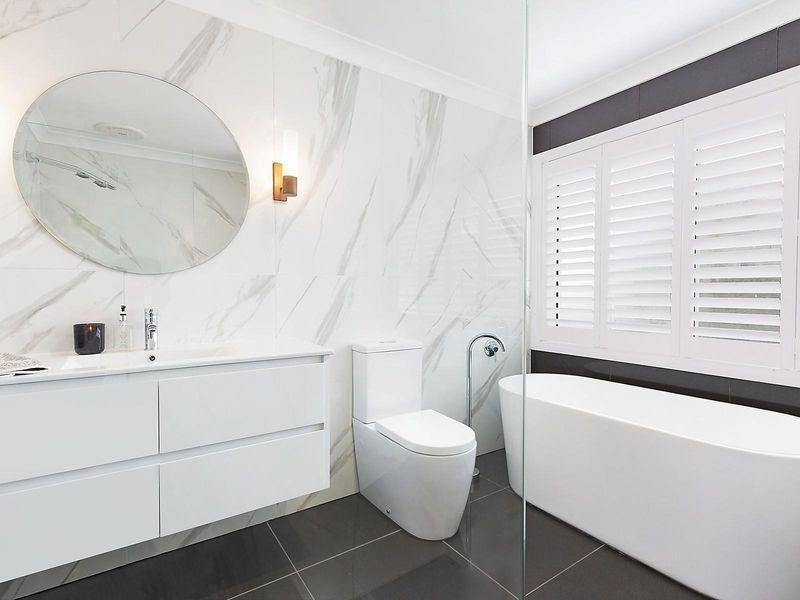 43 Augustine Drive, Highton VIC 3216