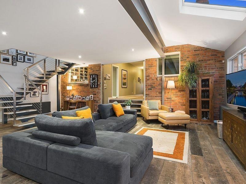 77 Nicholas Street, Newtown VIC 3220