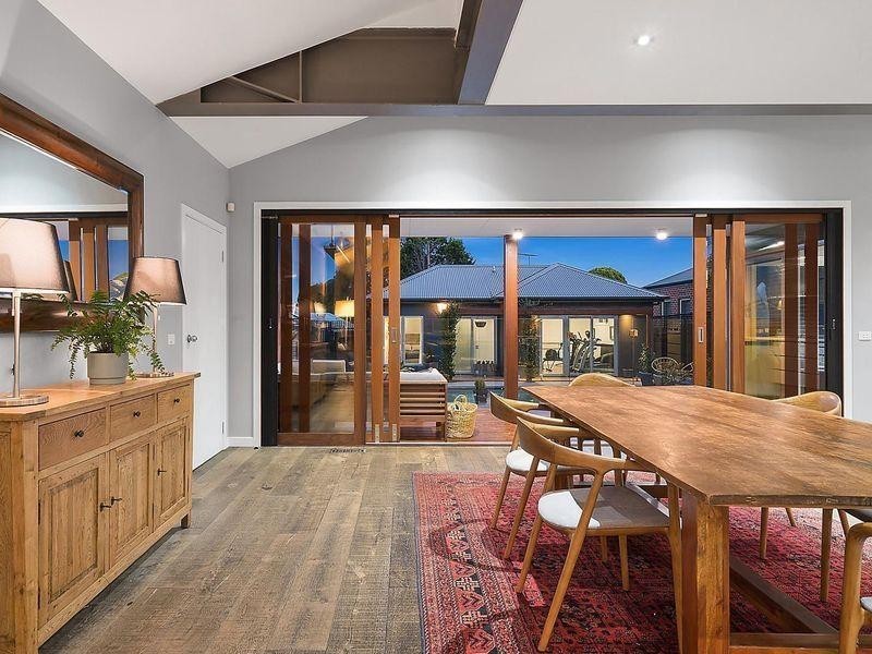 77 Nicholas Street, Newtown VIC 3220