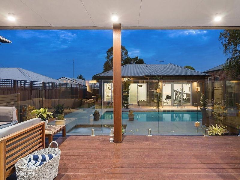 77 Nicholas Street, Newtown VIC 3220