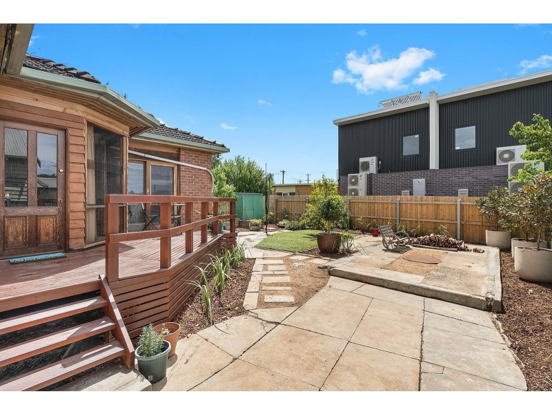4 Hector Street, Geelong West VIC 3218