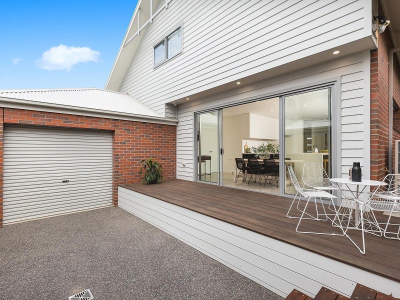 42 Mt Pleasant Road, Belmont VIC 3216