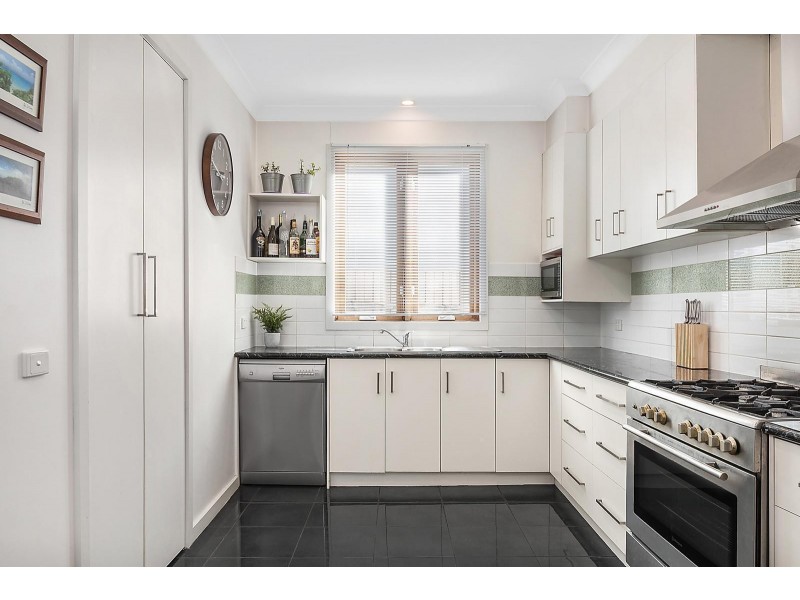 15 Perth Street, Belmont VIC 3216