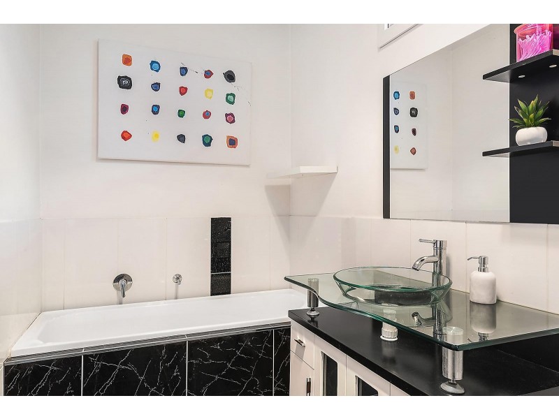 15 Perth Street, Belmont VIC 3216