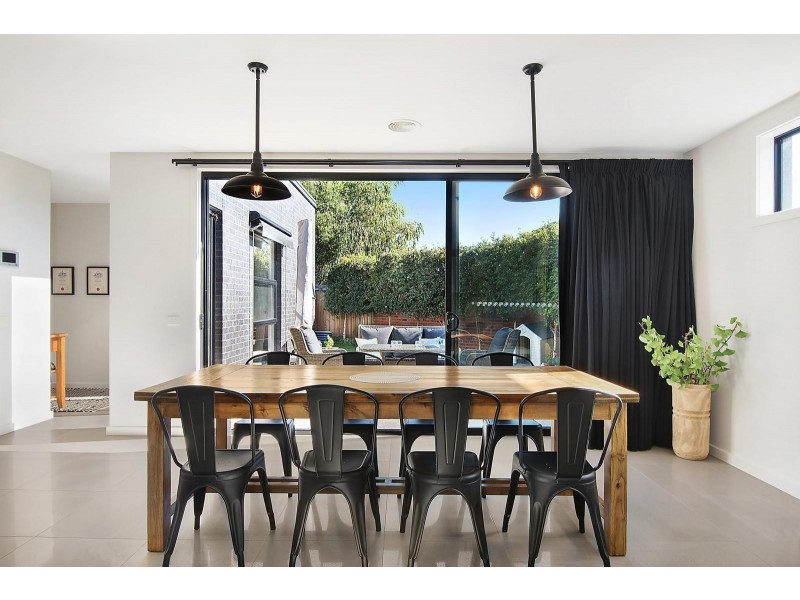 13/12 Balcombe Road, Newtown VIC 3220