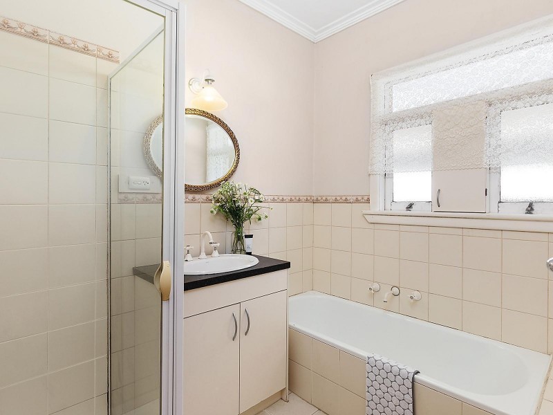 111 Ballarat Road, Bell Park VIC 3215