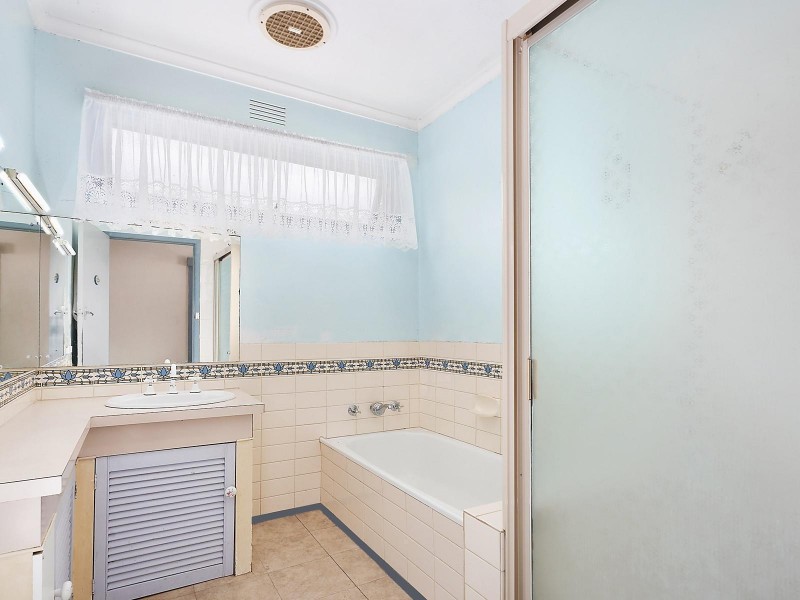 54 Oberon Drive, Belmont VIC 3216