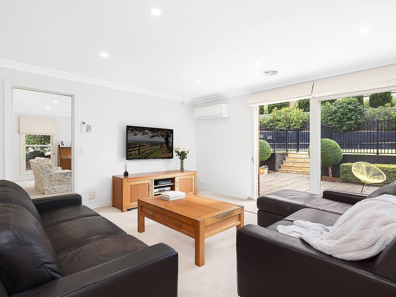 5 Lascelles Place, Highton VIC 3216