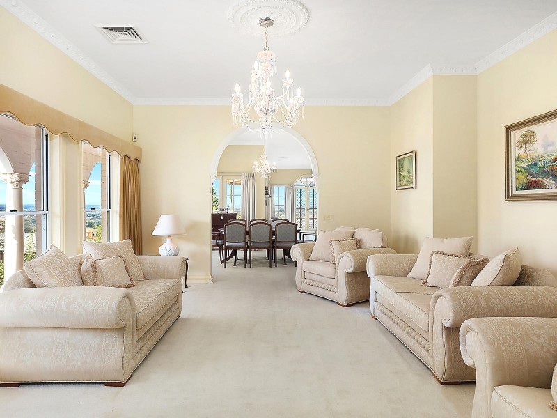 9 Rivington Court, Highton VIC 3216