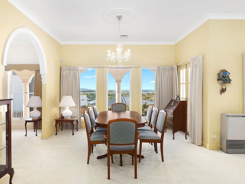 9 Rivington Court, Highton VIC 3216