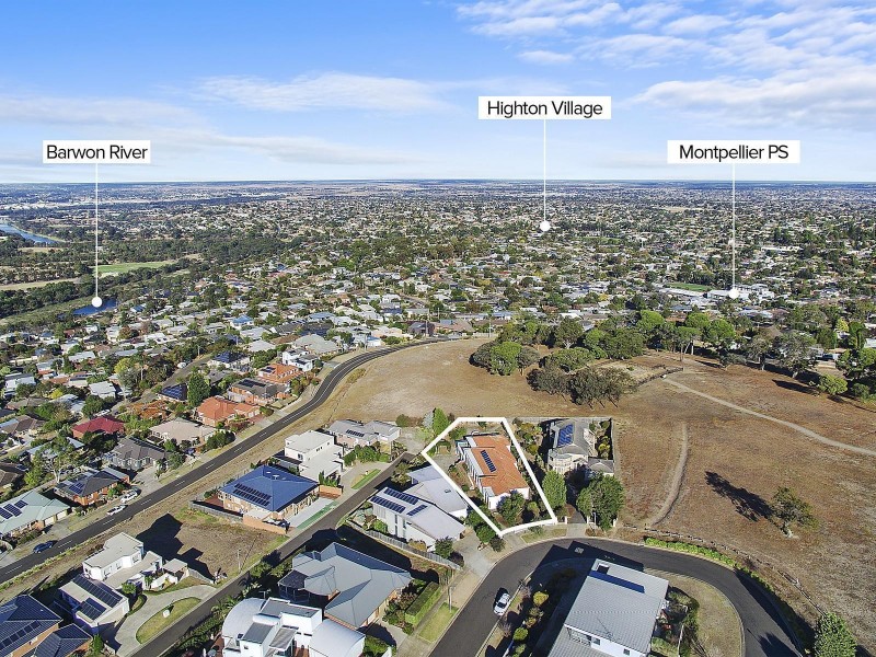 9 Rivington Court, Highton VIC 3216