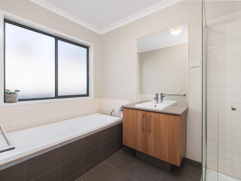 72 Ferguson Road, Leopold VIC 3224