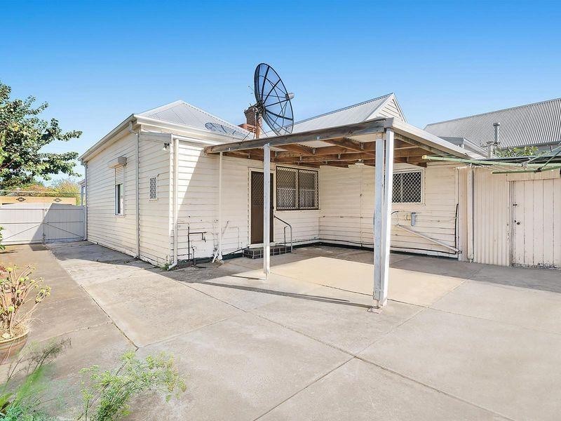 26 Maitland Street, Geelong West VIC 3218