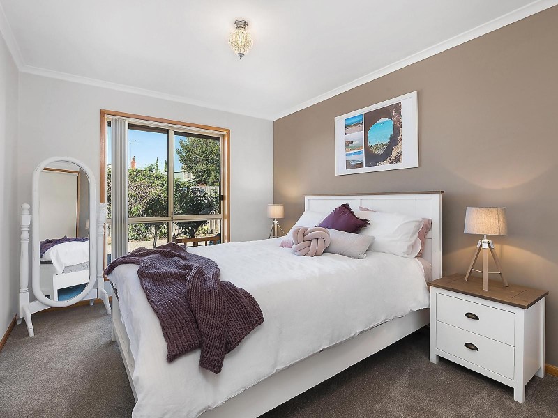 2/133 Grove Road, Grovedale VIC 3216