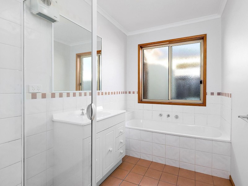 2/133 Grove Road, Grovedale VIC 3216