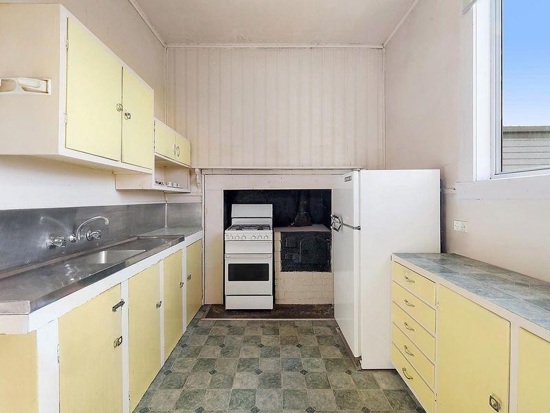 48 Upper Skene Street, Newtown VIC 3220