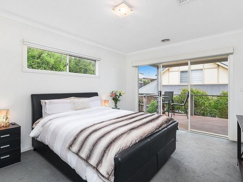 55 Leigh Road, Highton VIC 3216