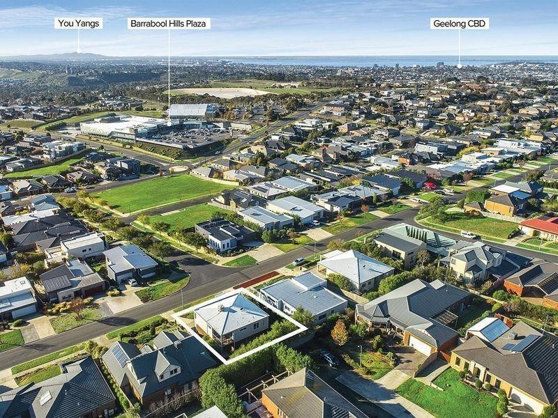 55 Leigh Road, Highton VIC 3216