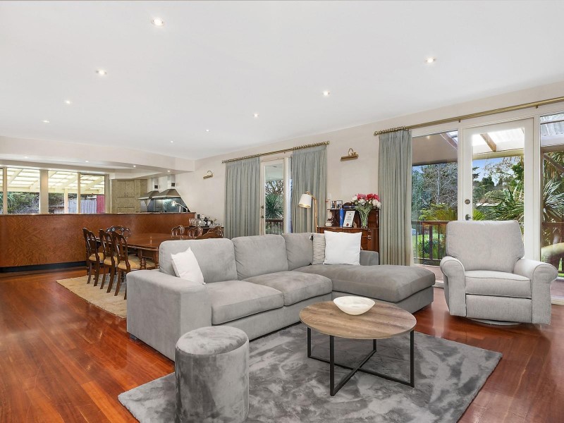 49 Stewart Drive, Werribee VIC 3030