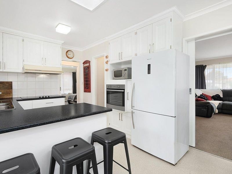 14 Drysdale Avenue, Newcomb VIC 3219